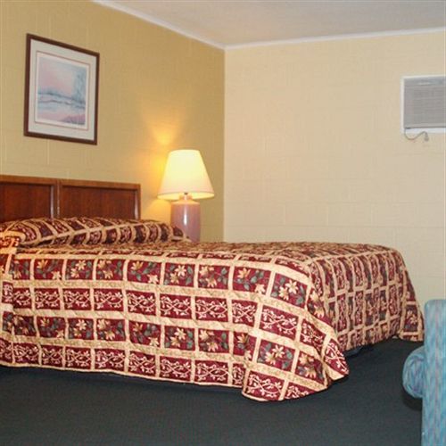 Royal Inn And Suites Hemet Quarto foto